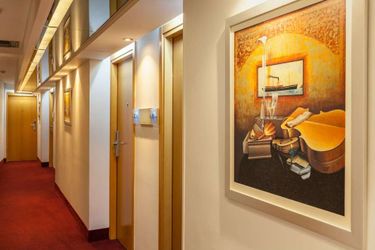 Hotel Tropical:  ATHENS