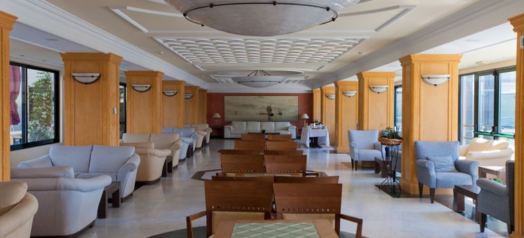 Hotel Ramada Attica Riviera:  ATHENS