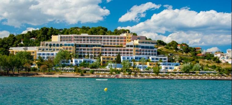 Hotel Dolce Attica Riviera:  ATHENS