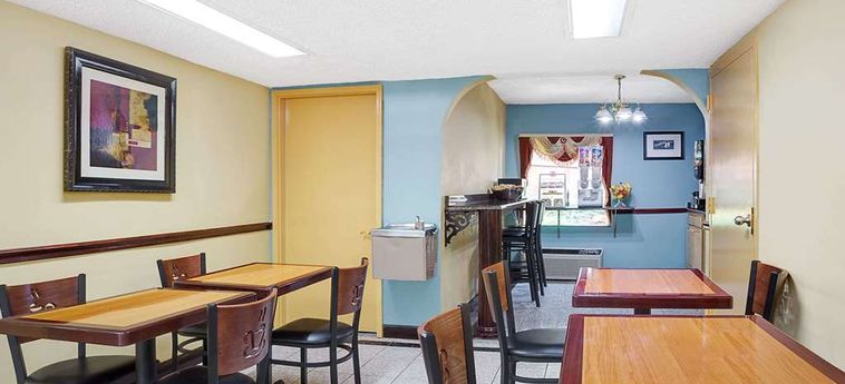 Hotel Super 8 By Wyndham Forest Park Atlanta (Ga): Foto 