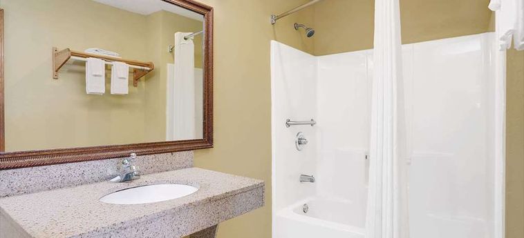Hotel Super 8 By Wyndham Forest Park Atlanta (Ga): Photo 