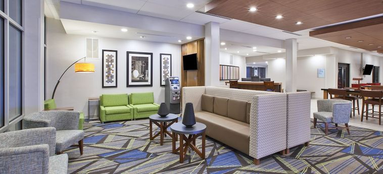 HOLIDAY INN EXPRESS & SUITES AUBURN HILLS SOUTH 3 Stelle