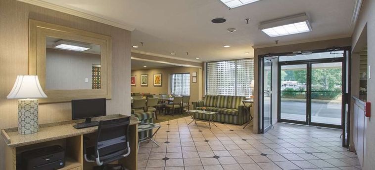 Hotel La Quinta Inn By Wyndham Auburn Worcester Auburn (Ma): Foto 