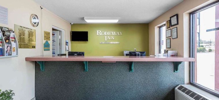 Hotel Rodeway Inn:  AUGUSTA (GA)
