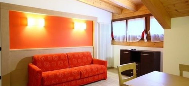 Hotel Residence Al Lago:  AURONZO DI CADORE - BELLUNO