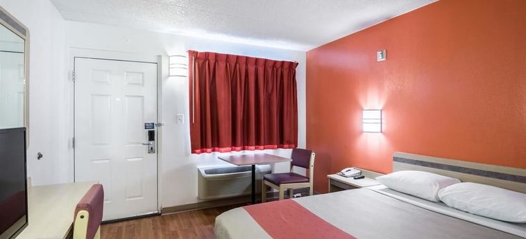 Hotel Motel 6 Chicago Southwest - Aurora:  AURORA (IL)