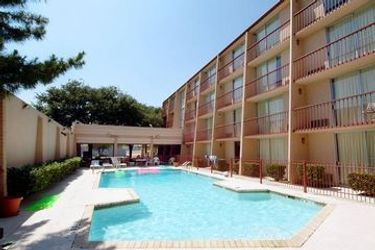 Hotel Ramada By Wyndham Austin South:  AUSTIN (TX)