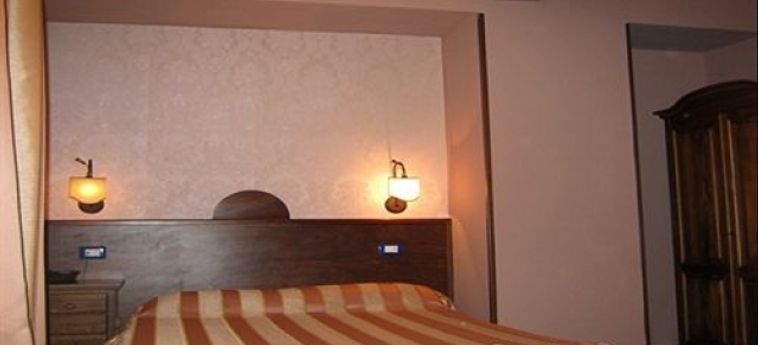 Hotel Max:  AVERSA - CASERTA