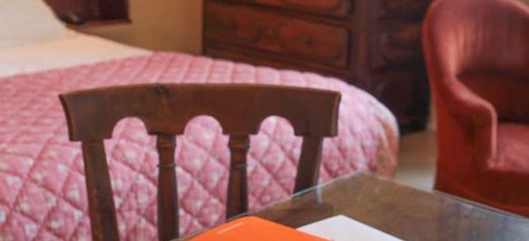 Hotel Auberge De Noves Avignon: Foto 