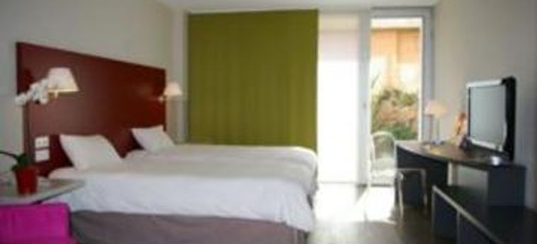 Hotel Ibis Styles Avignon Sud:  AVIGNONE