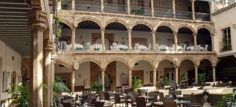 Hotel Palacio De Los Velada:  AVILA