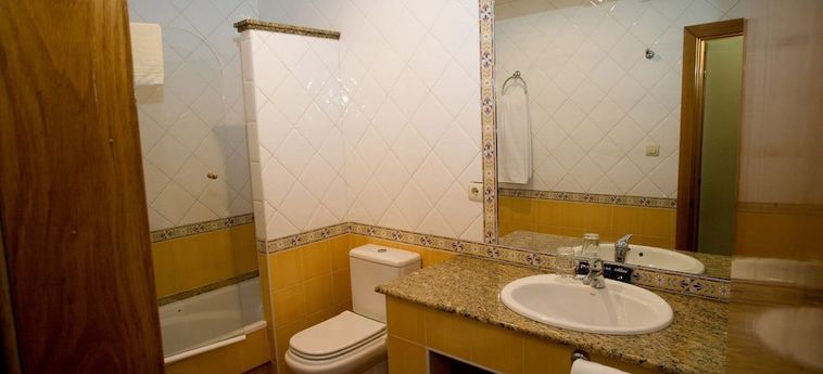 Hotel El Balcón:  AVILES
