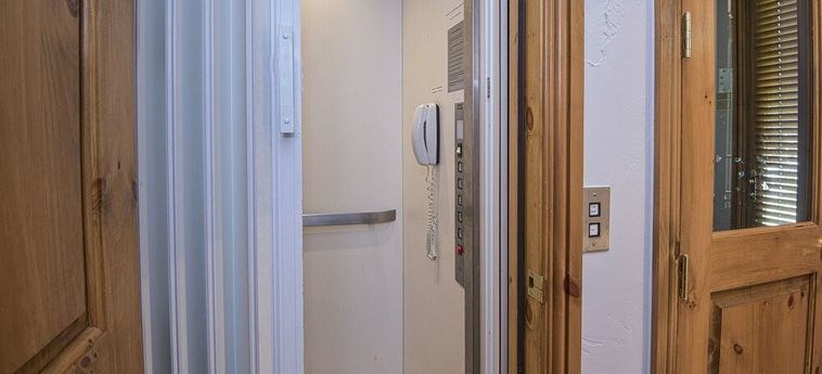 Hotel Ski In Ski Out Townhome In Rocky Mountain Access To Elkhorn Chairlift By Redawning Avon (Co): Foto 