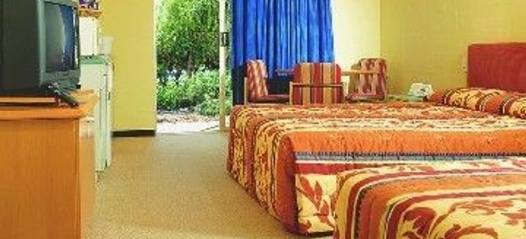 Outback Hotel & Lodge :  AYERS ROCK - NORTH TERRITORY