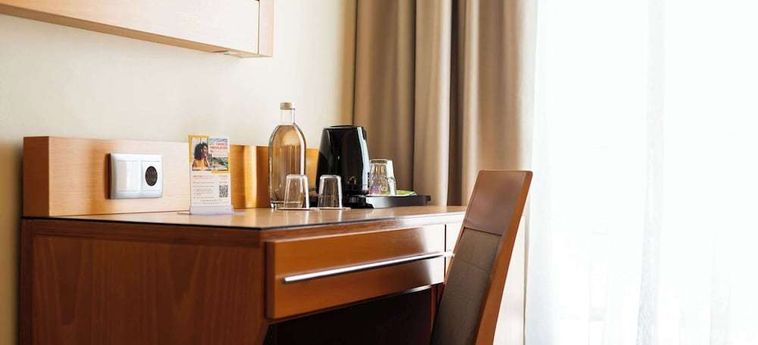 Hotel Comfort Inn Ponta Delgada Azores: Foto 