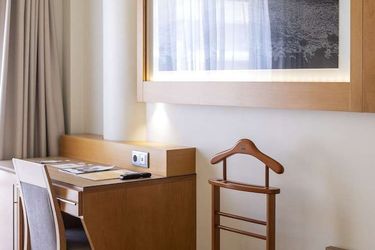 Hotel Comfort Inn Ponta Delgada:  AZORES