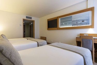 Hotel Comfort Inn Ponta Delgada:  AZORES