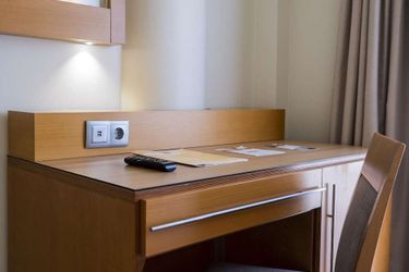 Hotel Comfort Inn Ponta Delgada:  AZORES