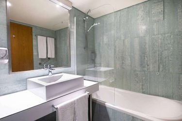 Hotel Comfort Inn Ponta Delgada:  AZORES