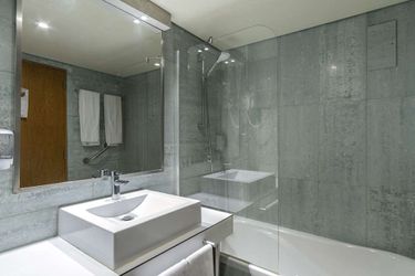 Hotel Comfort Inn Ponta Delgada:  AZORES