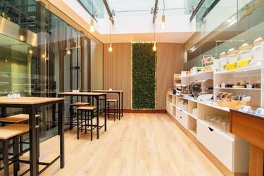 Hotel Comfort Inn Ponta Delgada:  AZORES