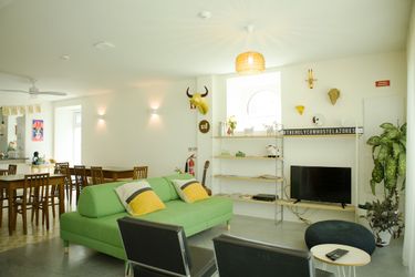 The Holy Cow - Hostel &Amp; Suites Azores: Photo 