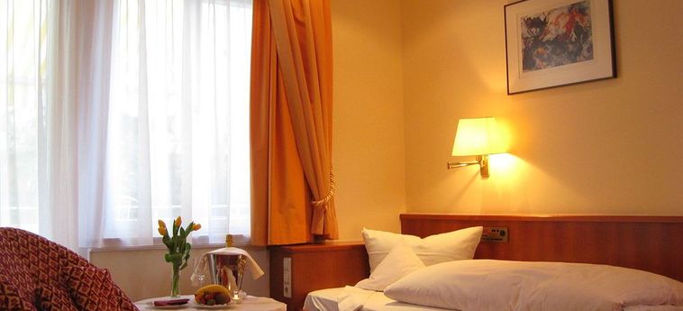Hotel ROMANTIK HOTEL ZUR SONNE