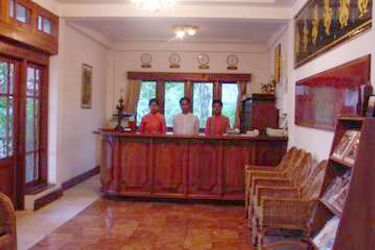 Hotel Thazin Garden:  BAGAN