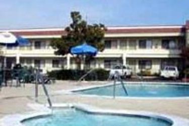 Hotel Bakersfield Inn & Suites:  BAKERSFIELD (CA)