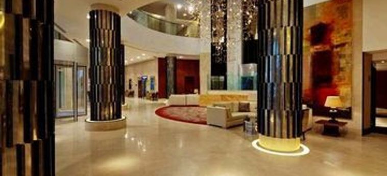 Hotel Hilton Baku:  BAKU