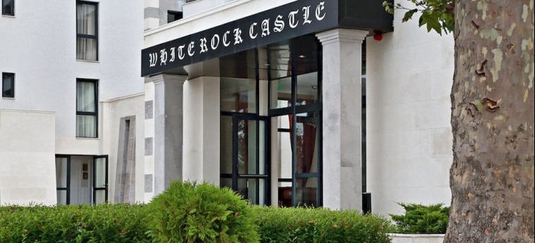 White Rock Castle Suite Hotel:  BALCHIK