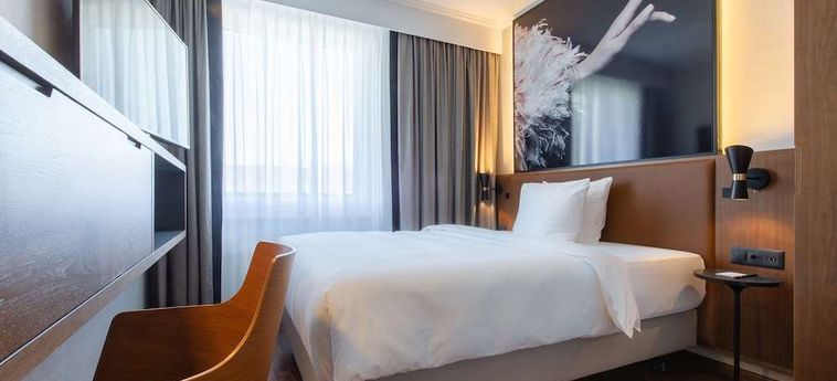 Radisson Blu Hotel Basel:  BÂLE