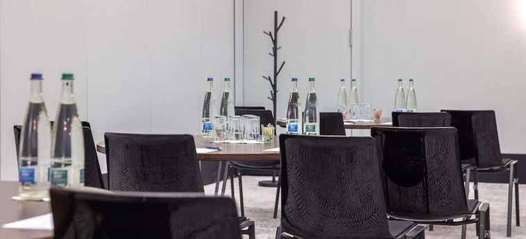 Radisson Blu Hotel Basel:  BÂLE