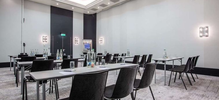 Radisson Blu Hotel Basel:  BÂLE