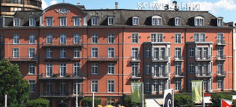 Hotel Schweizerhof:  BÂLE