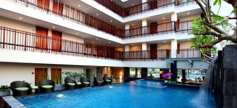 Hotel 7 Days Premium Kuta Bali:  BALI