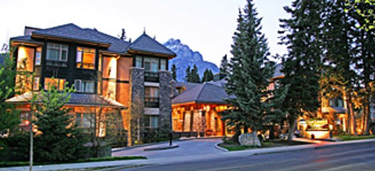 Hotel ROYAL CANADIAN LODGE