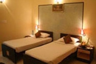 Hotel Samruddhi Suites:  BANGALORE