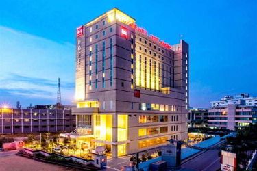 Hotel Ibis Bengaluru Hosur Road:  BANGALORE