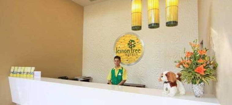 Hotel Lemon Tree Premier Ulsoor Lake:  BANGALORE