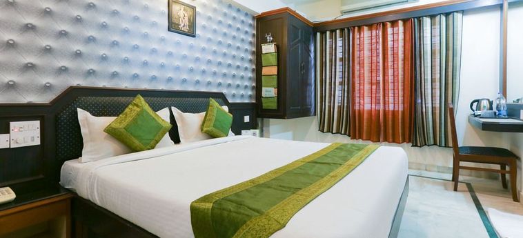 Hotel Treebo Adarsh Inn:  BANGALORE