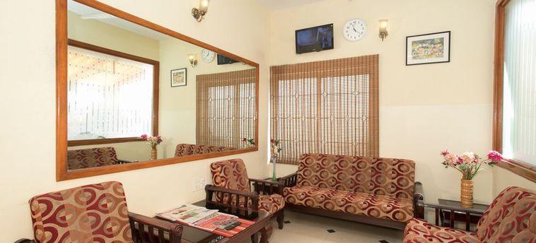 Hotel Oyo 10478 Raj Residency:  BANGALORE