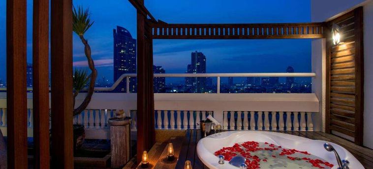 Hotel Ramada Plaza Bangkok Menam Riverside:  BANGKOK