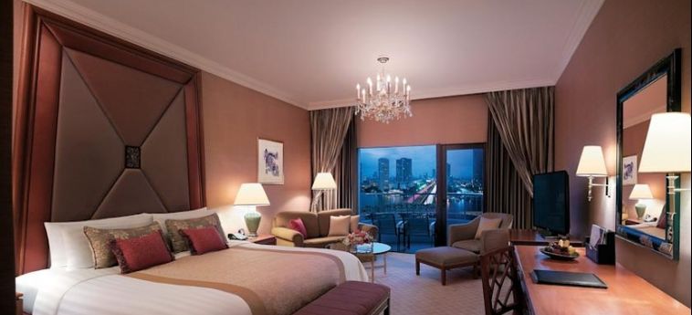 Hotel Shangri-La:  BANGKOK