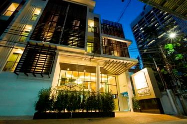 Hotel Amber Boutique Silom:  BANGKOK