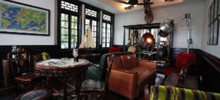 Cabochon Hotel & Residence:  BANGKOK