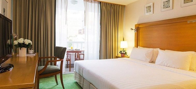 Hotel At Ease Saladaeng:  BANGKOK