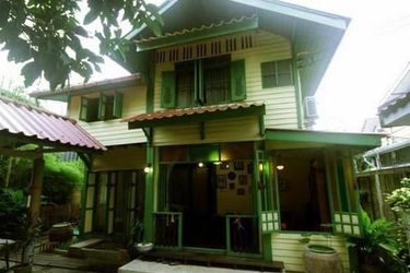 Baan Tepa Boutique House:  BANGKOK