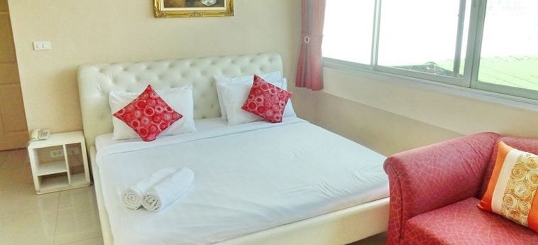 Hotel Diamond Residence Silom:  BANGKOK