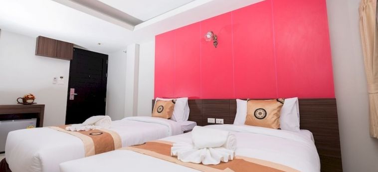 Hotel Euro Luxury Pavillion:  BANGKOK